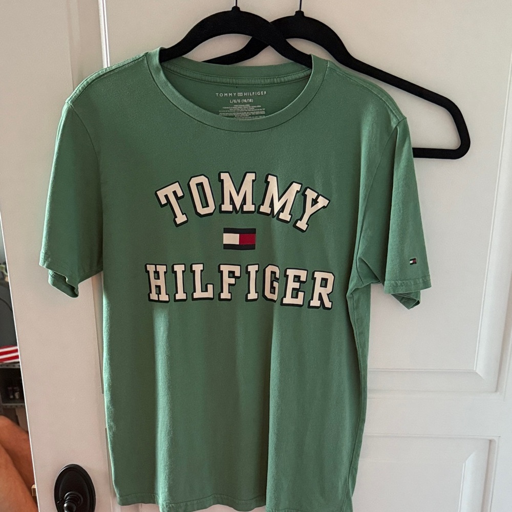 Tommy Hilfiger Classic Green Tee